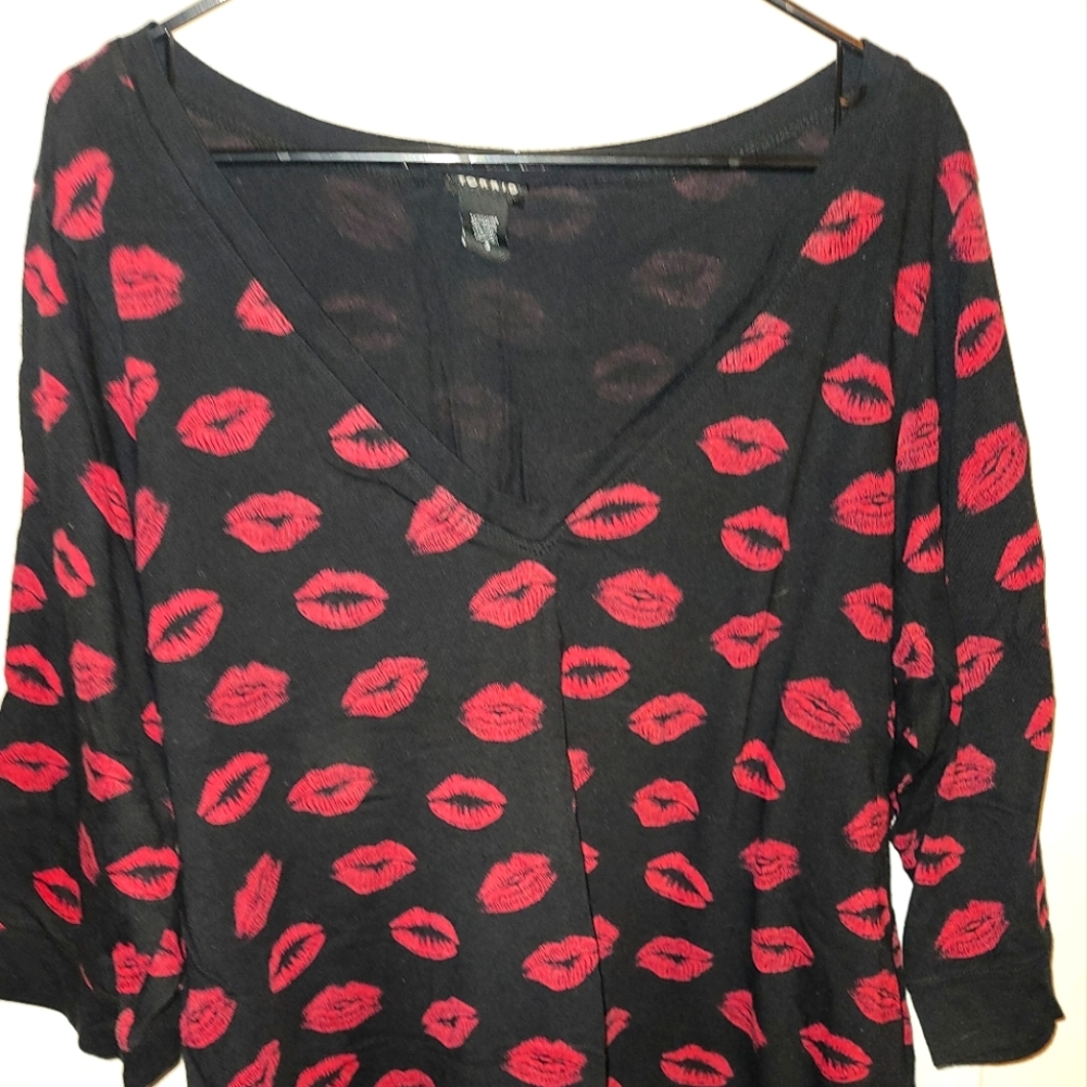 Torrid size 3 EUC lips